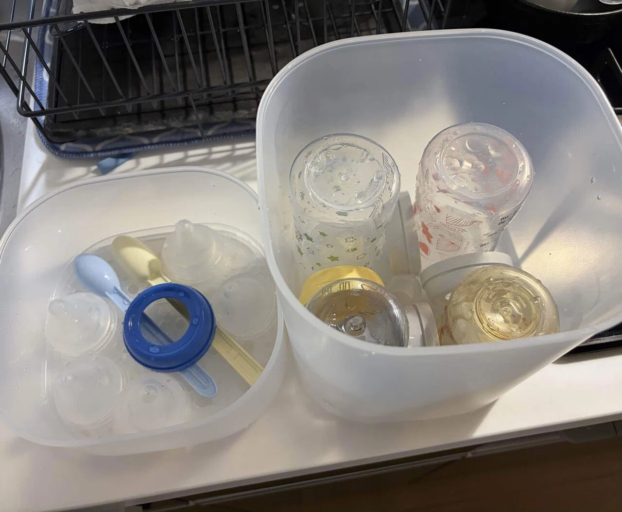 生後2ヶ月で【完ミ?】ほ乳びん スチーム除菌＆乾燥器 【スチーム 