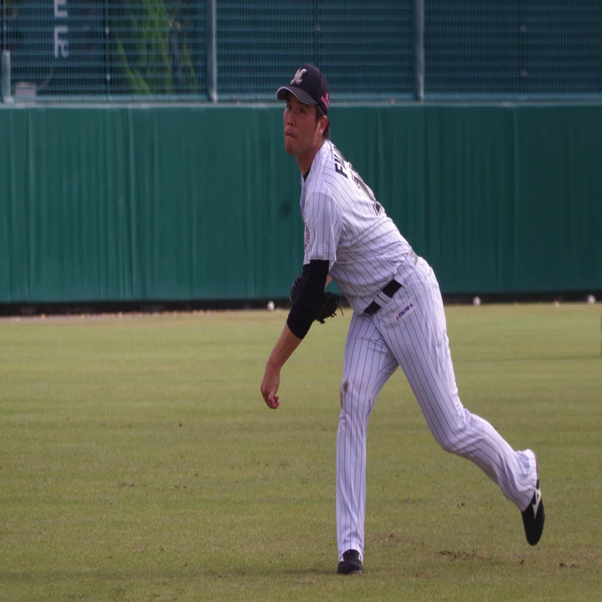 ⚾️】初めてのマイヒーロー、藤岡貴裕｜ﾄﾓｻﾝｶｸ