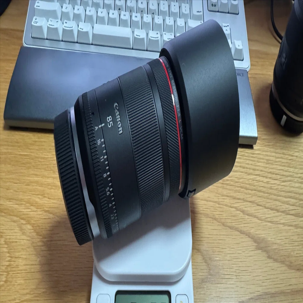 Canon RF85mm F1.4L VCM｜タカシ