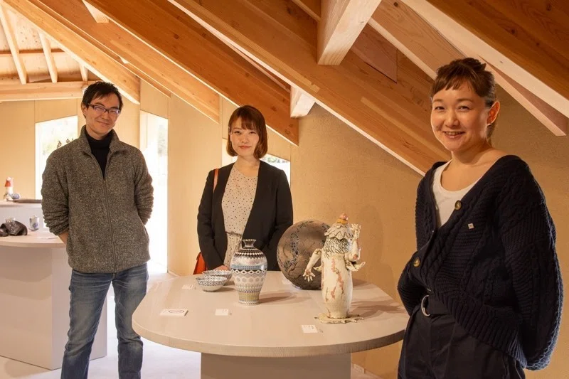 九谷焼作家3名が語る、今と未来。それぞれの視点から見た「九谷の視界