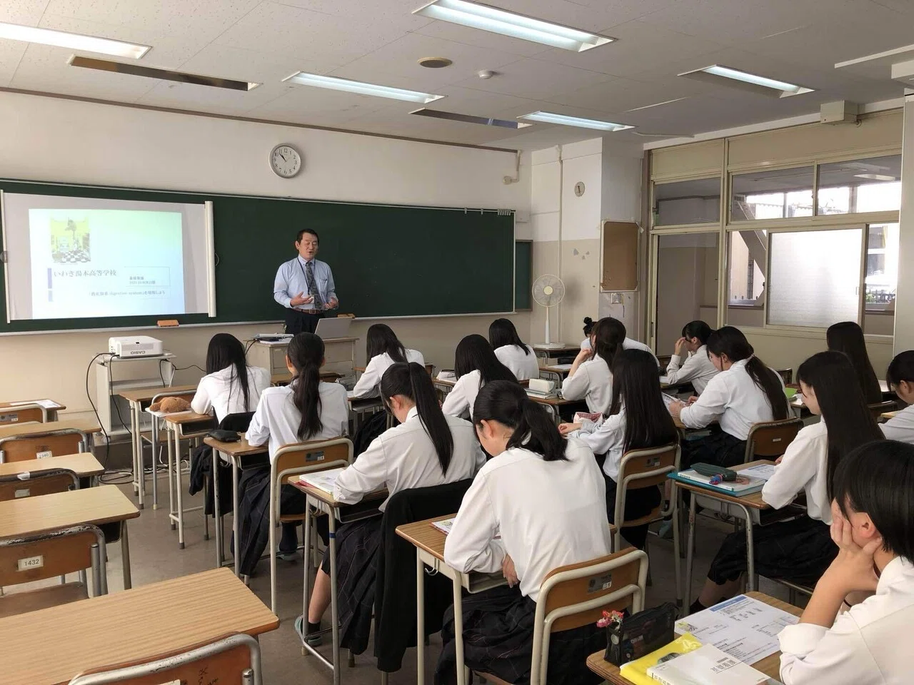 基礎看護」の授業風景vol.17【いわき湯本】｜福島県立いわき湯本高等学校