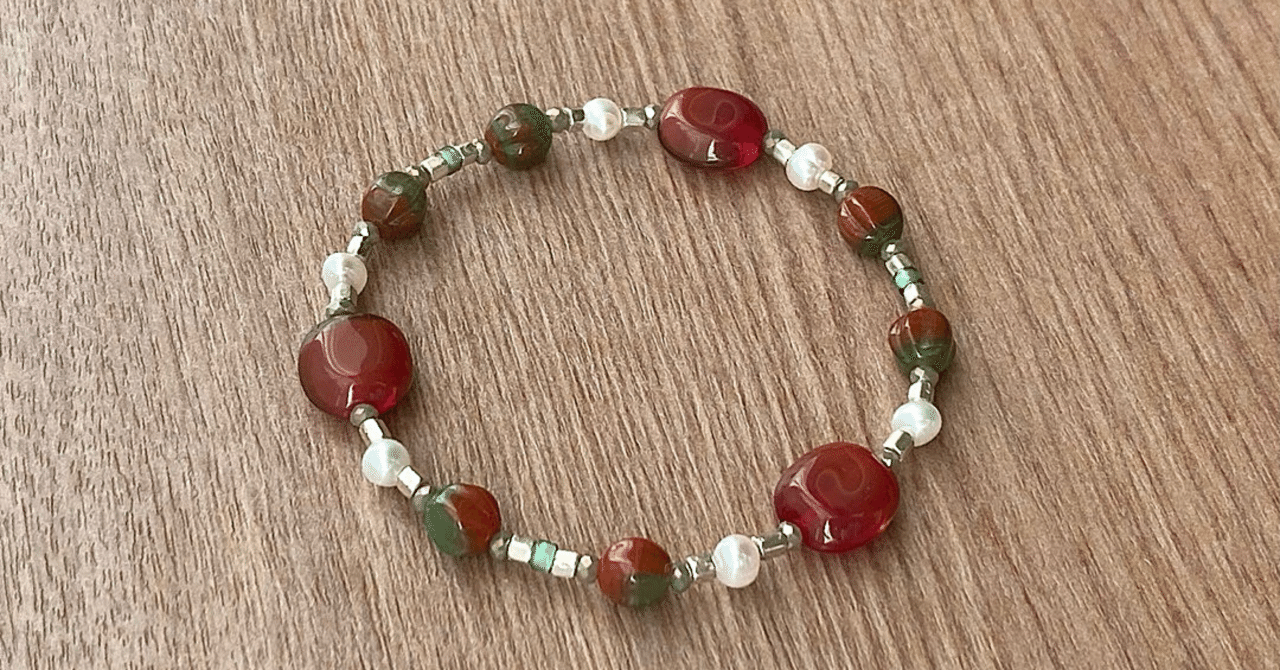 d849 brown heart ビーズブレスレット