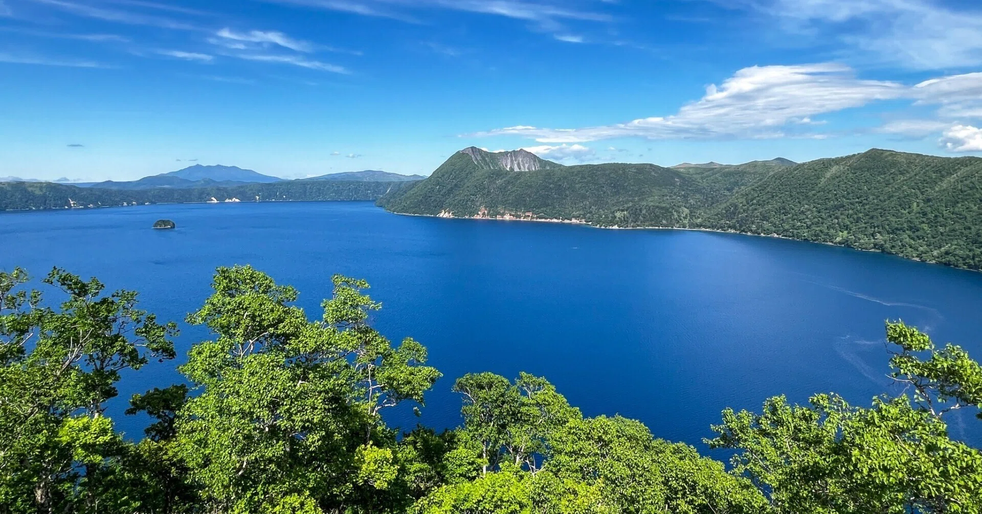 奇跡の青、北海道・摩周湖第1展望台｜つるが（鶴雅）チャンネル