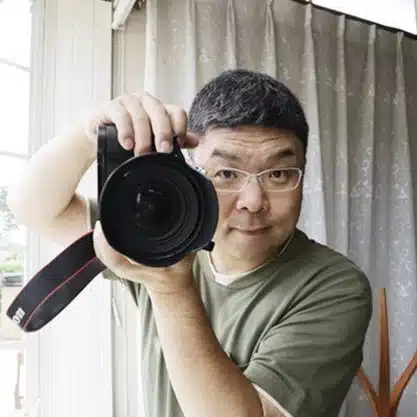 写真の人　はりがや珈琲。