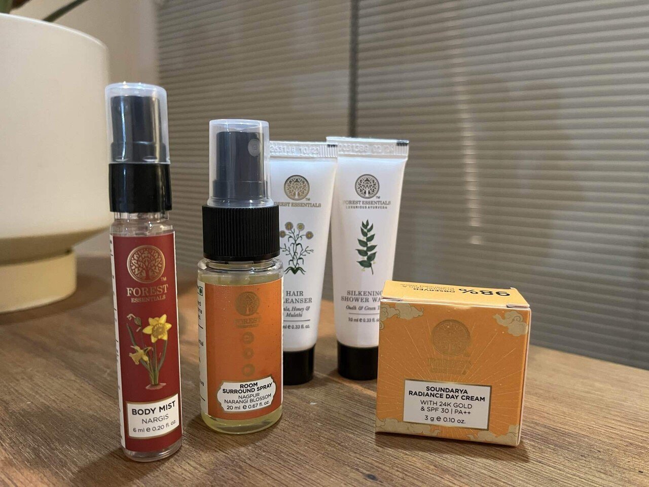 『マリサポさん』アーユルヴェーダコスメ Forest essentials Cafeglobe_028002post_289_1.jpg