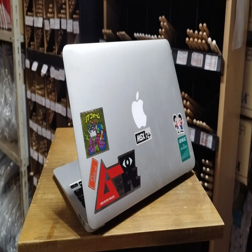 半年使い込んだ 2012年製 Intel MacBook Air 11（Ubuntu）のレビュー 