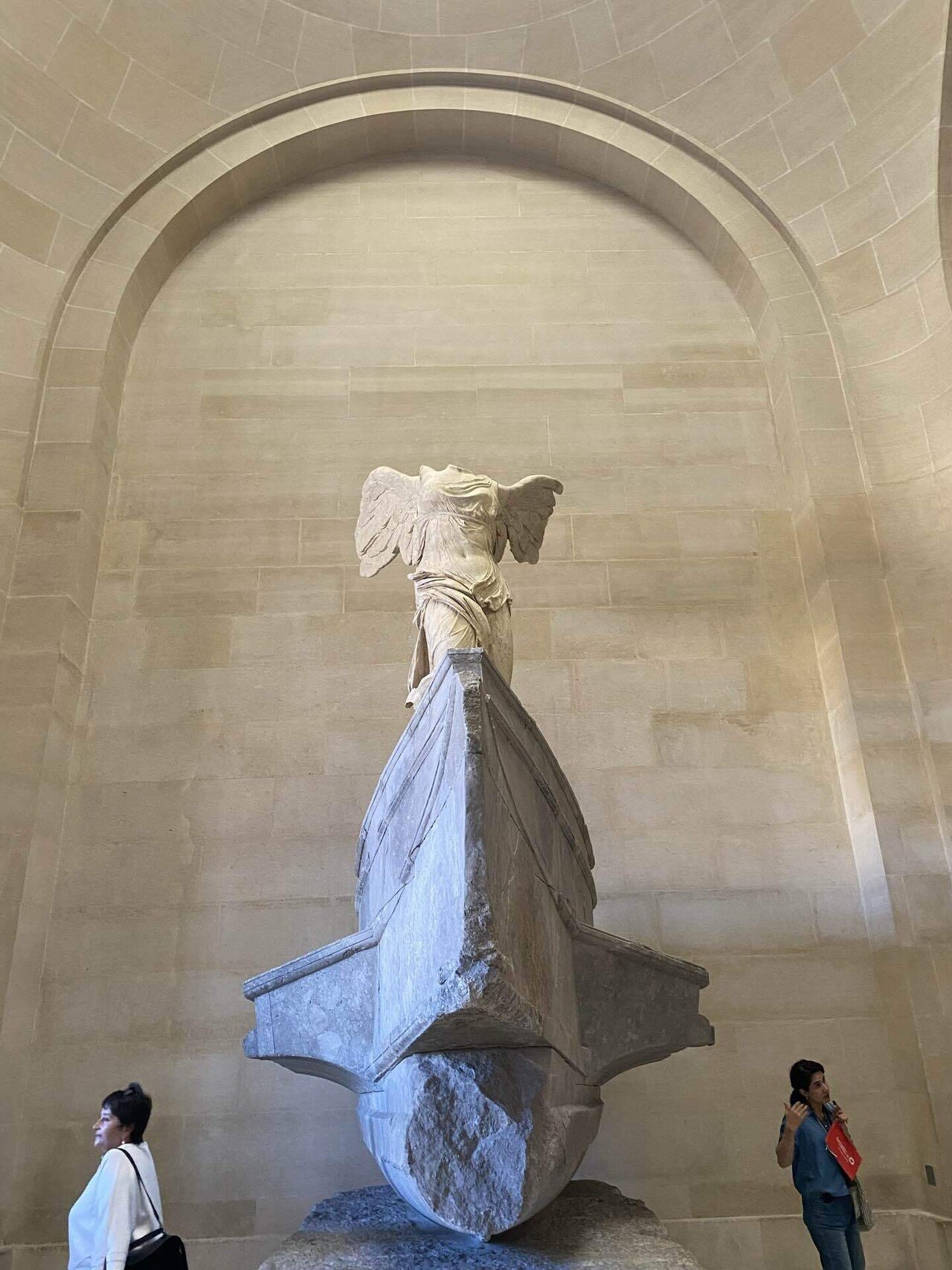 旅行記#7】ニケが好き、ルーブル美術館｜ひつじ