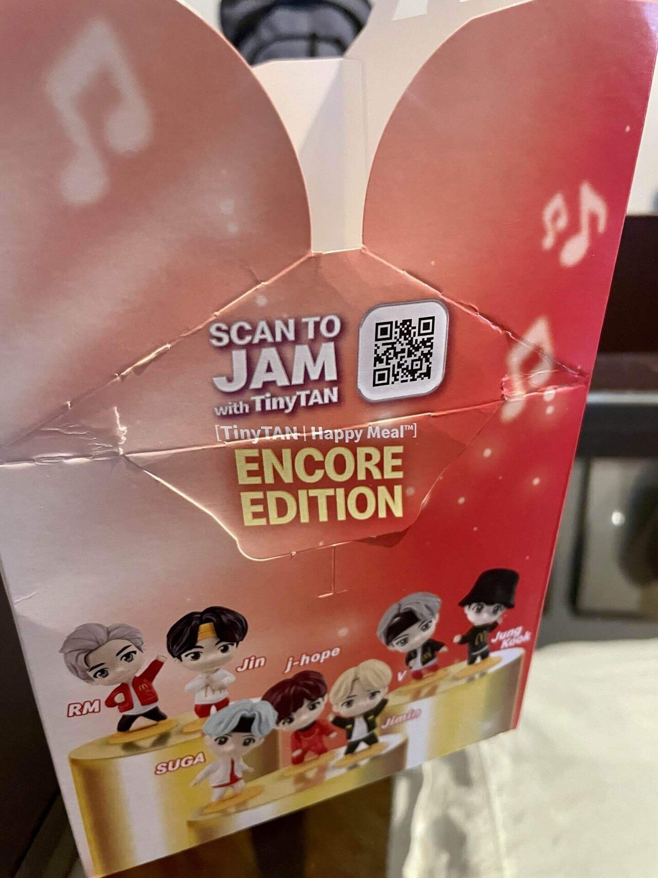 マニラ】グッズの取引について〜TinyTanハッピーミール販売【BTS