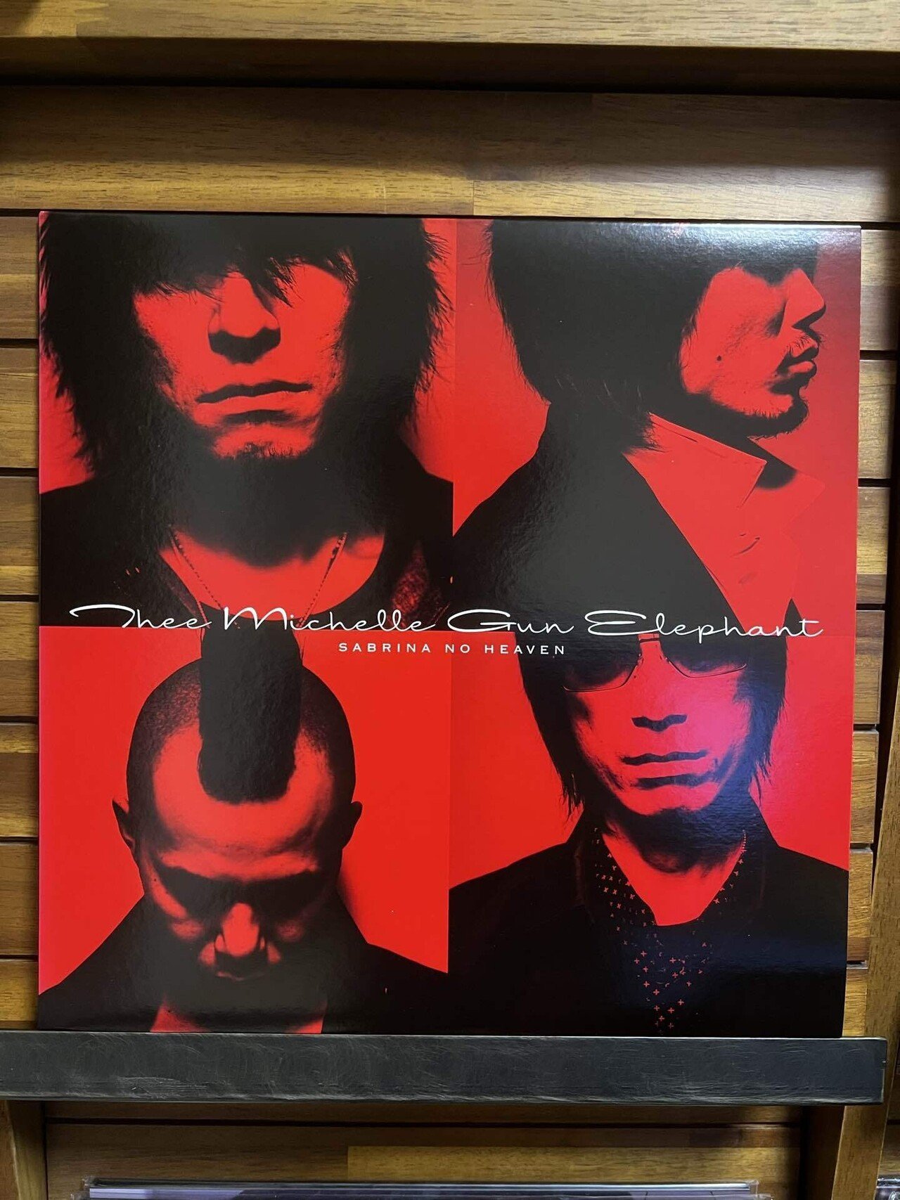 thee michelle gun elephant」の「SABRINA NO HEAVEN」は手に