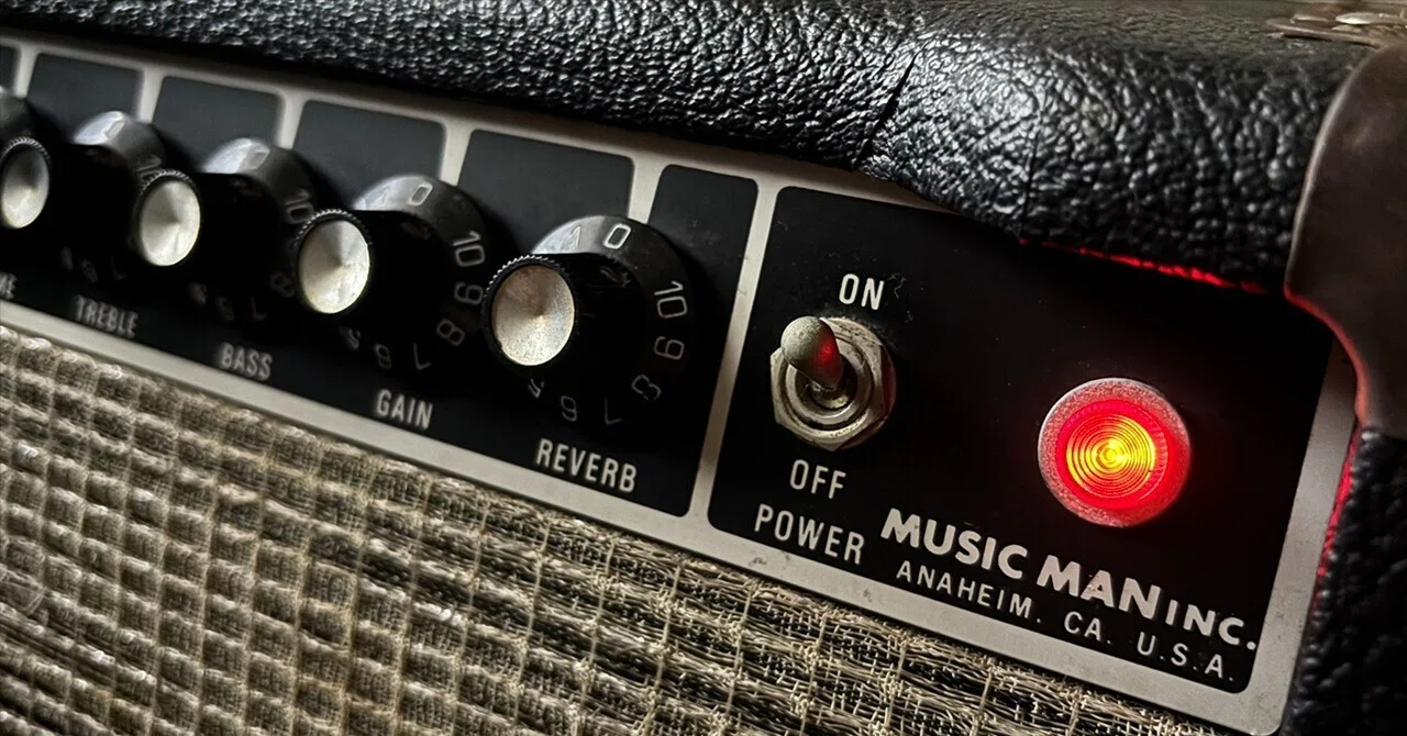 Music Man 112RD-50 (Built in 1981)｜のb
