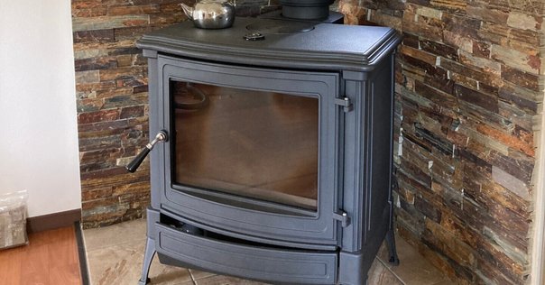 暖炉ペチカの投入口 施工例｜札幌 薪ストーブ｜サカシタペチカ｜薪ストーブ・暖炉