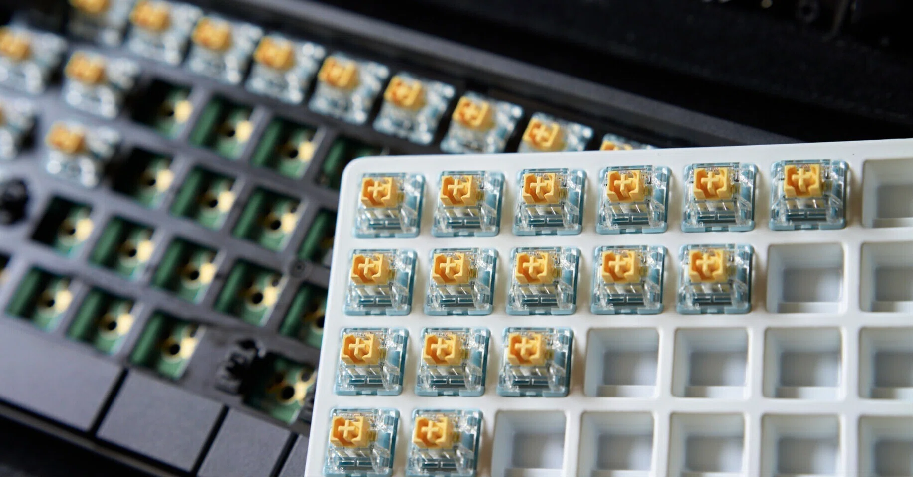 HHKB Studioのキースイッチを交換して更なる静音化｜IM