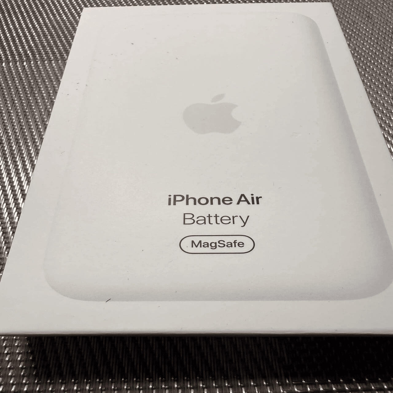 Apple iPhone Air MagSafe バッテリー Apple、iPhone Air用MagSafeバッテリー「iPhone Air MagSafeバッテリー