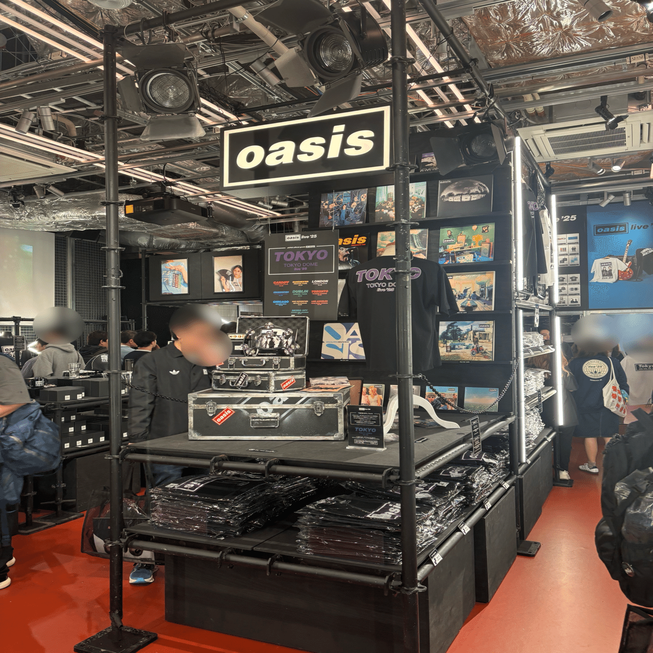8月のイギリス旅行】5日目①OASIS POP UP STORE inエディンバラ｜ぽめ