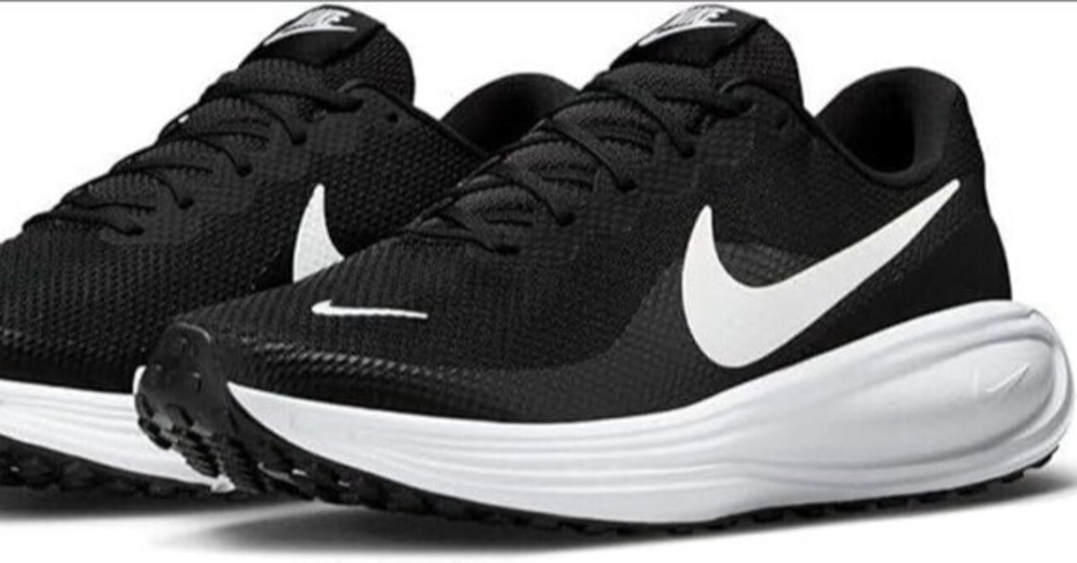 週末値下げ NIKE ナイキ 週末お値下げ！NIKE W V2K RUN 24.5 美品 週末お