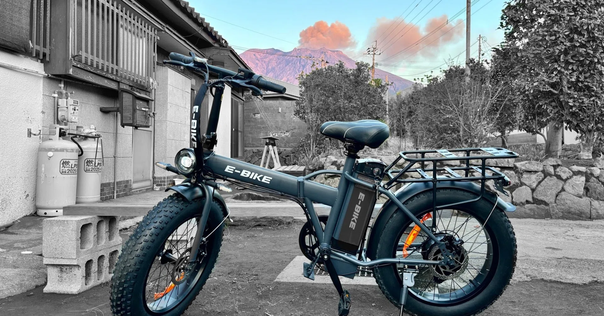 桜島でE-bikeな暮らし ① ~地方で車なし生活~｜カタオカマナミ｜GYOZA