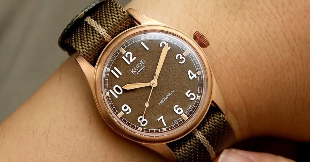 時計好きトレーニーがKUOE「OLD SMITH 90-002 ブロンズモデル 38mm」を