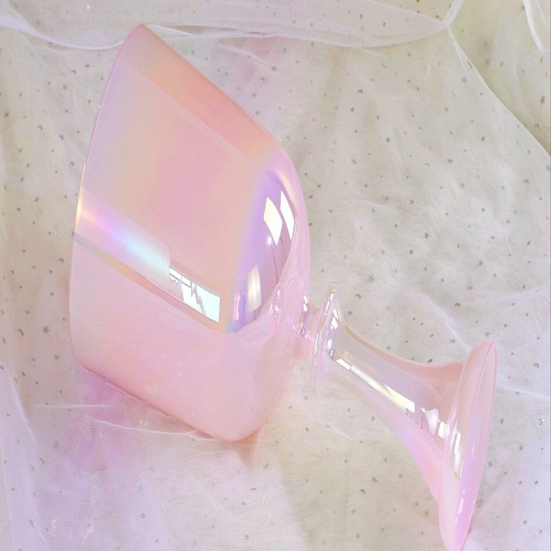 クリスタルチャリスとは？ 聖杯型クリスタルボウルの魅力と使い方｜晶音堂