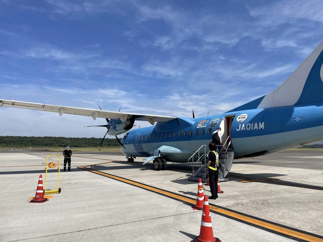 空の旅 快適ではないけど楽しい空の旅 天草エアラインのおもてなし｜移住