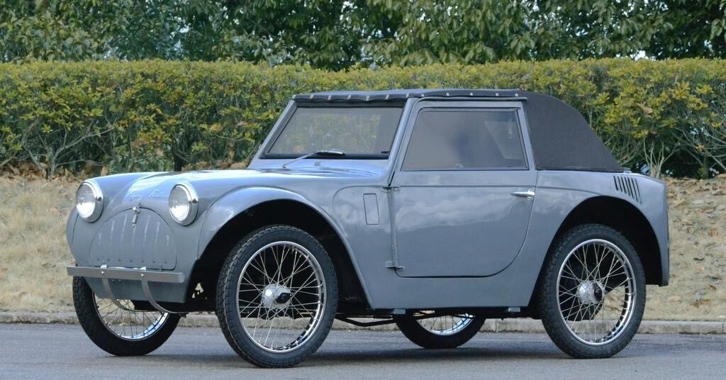 幻の軽自動車「フライングフェザー」：鬼才・富谷龍一が挑んだ究極の