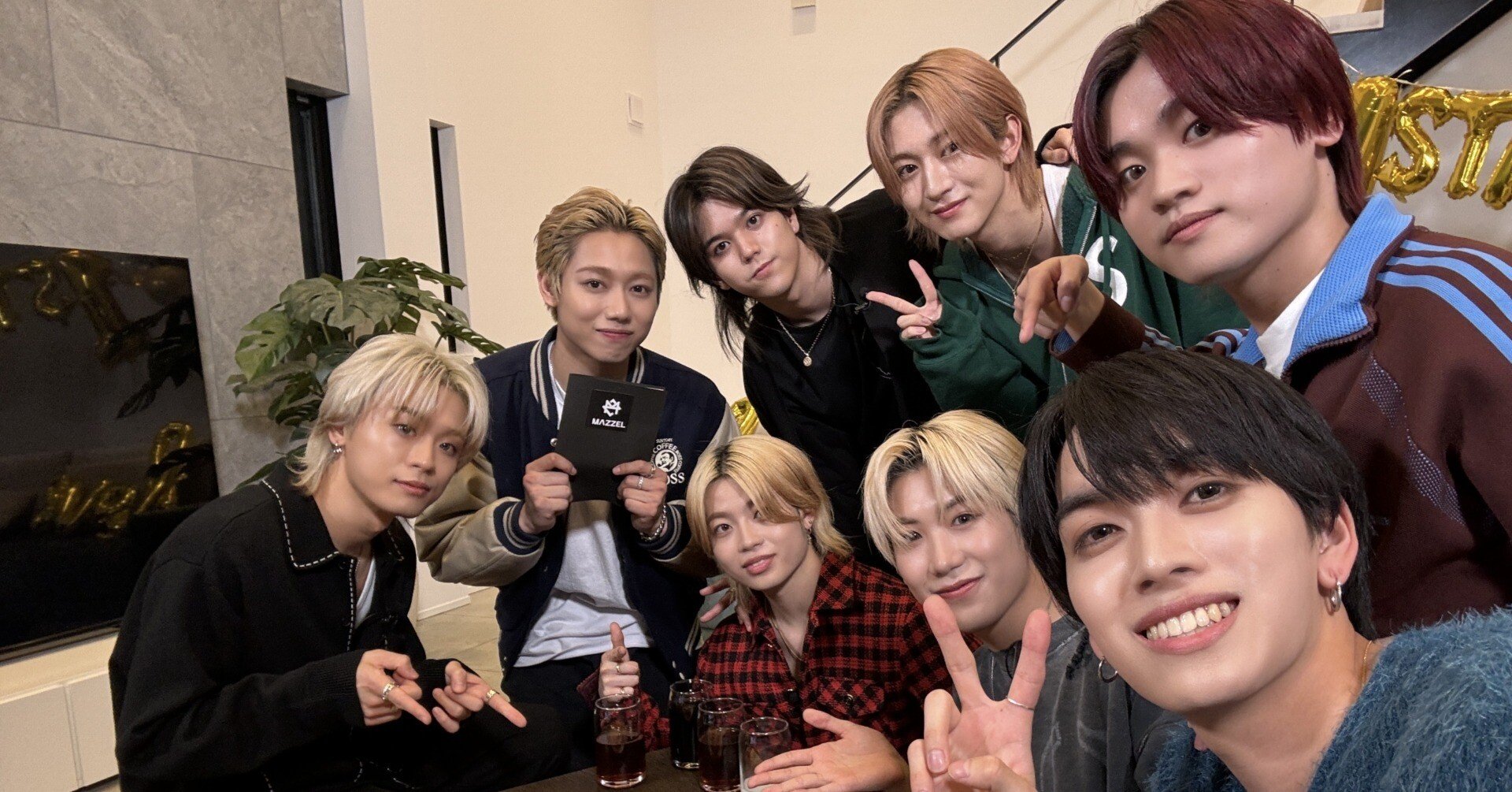 MAZZEL まぜべや　ロンT Mサイズ MAZZEL｜まぜべやにハマる｜mugi