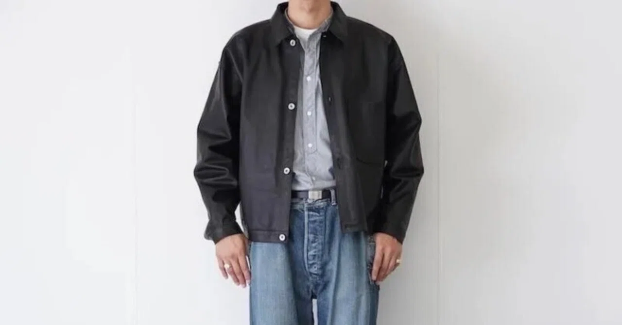 平面的なレザーJKT。着るほど自らの立体感へ。【2025 A/W】【NICENESS
