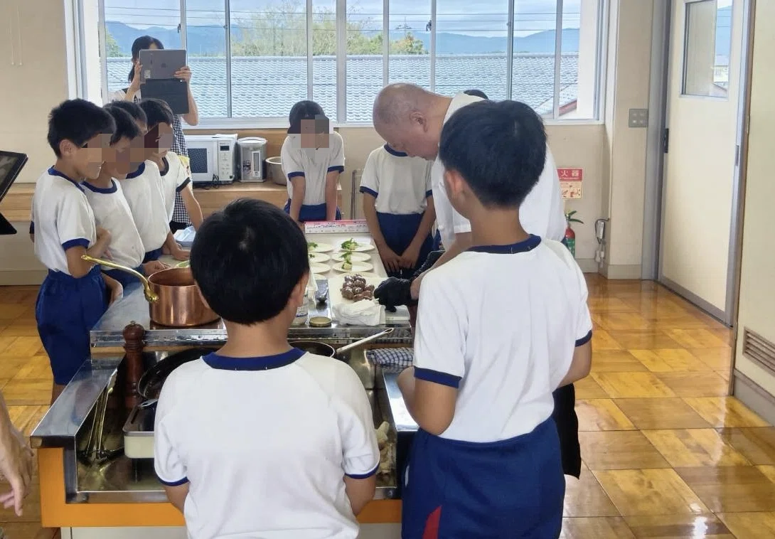 Kids. Testing Note A Day When Children's Five Senses Shine — We Held Taste Education ...