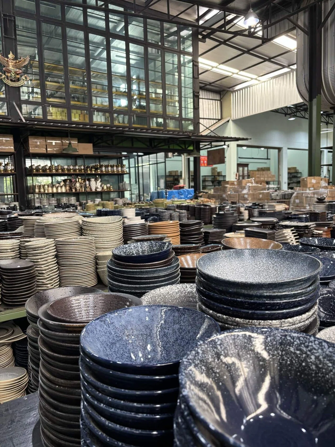 Thukdi Ceramic】お土産にもぴったり。バンコクからも行ける郊外激安