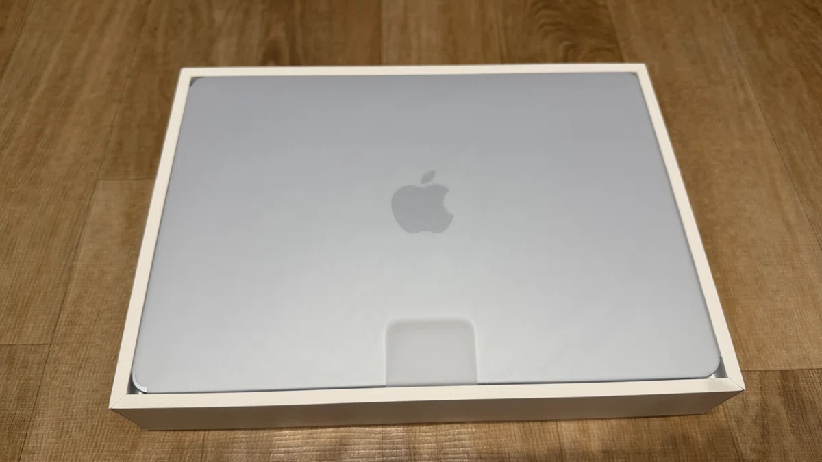 MacBook Air購入しました♬｜Yuzi