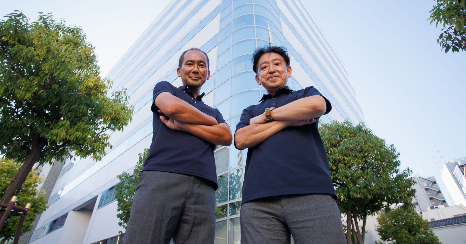 ヘルメットと安全靴のIT業者。製造業DXビジネスの2トップが築いた礎と