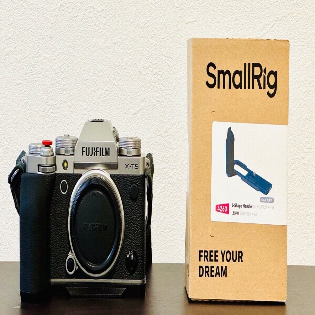 SmallRig FUJIFILM X-T5用L型グリップ+バッテリー3個 Amazon | SmallRig X-T5 用L型グリップ(ブラック) FUJIFILM