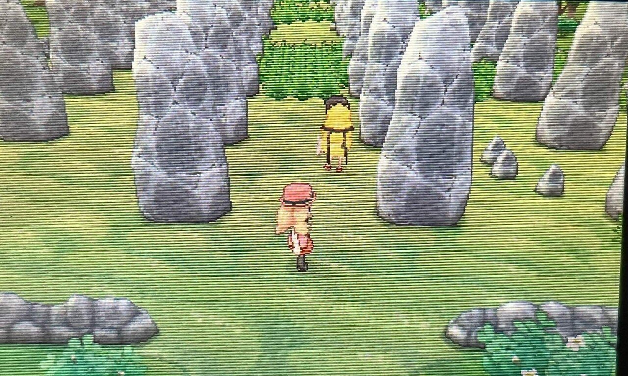 家の前のいしころ 10-SECOND ANSWER ふしぎな石ころを”10秒”で説明せよ。 - YouTube