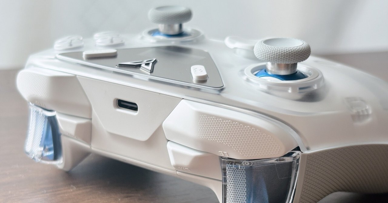 新品未開封　flydigi apex5　専用充電スタンド付き 新品未開封 flydigi apex5 専用充電スタンド付き 新品未開封