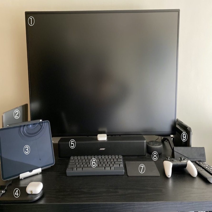 ほぼ黒統一デスク環境ができました｜ともすけ