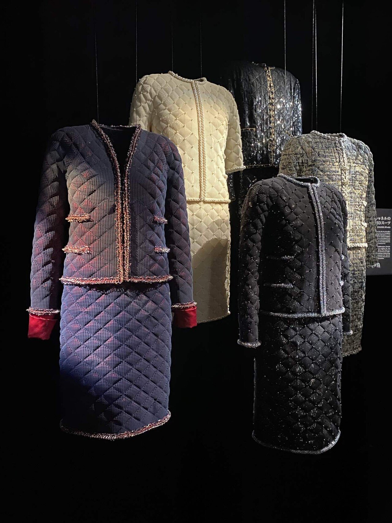 シャネル展 ルサージュ シュリンク付き シャネル展 