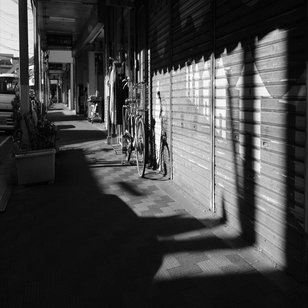 換算35mm と 換算53mm で撮った写真の違い / FUJIFILM X-E5｜chiba