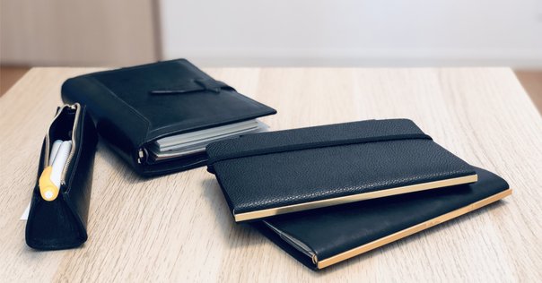 🩷🖤コラボ手帳が出るよ🖤🩷｜たけちよ（@takechiyo987）