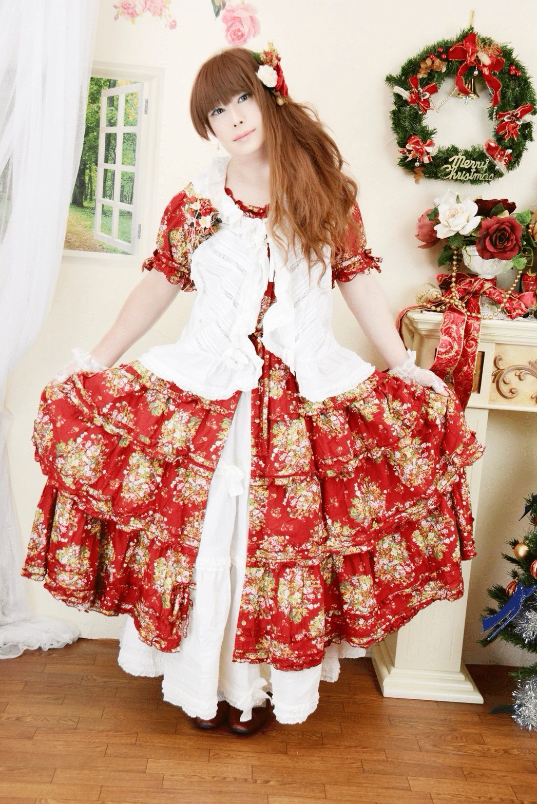 ピンクハウス・クリスマスドレス♡ 7年前の奇跡】もうすぐクリスマス！🎄🌹あの豪華な「バラブーケ柄