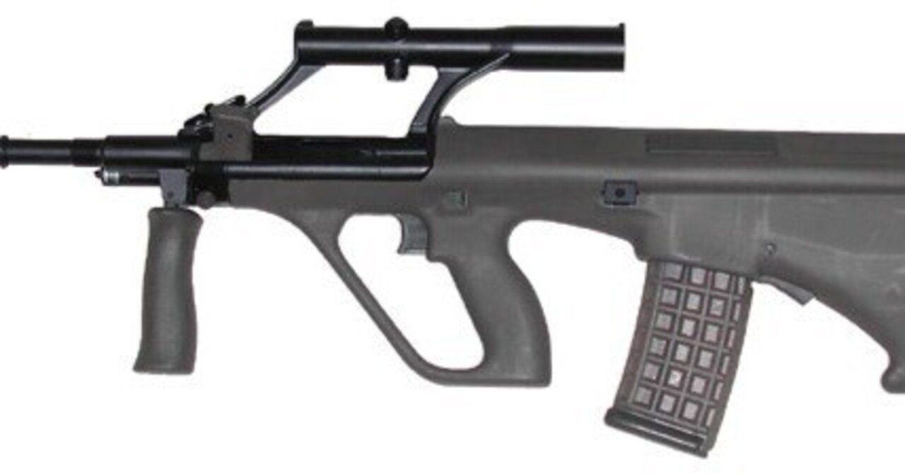 ブルパップアサルトライフルのパイオイア 