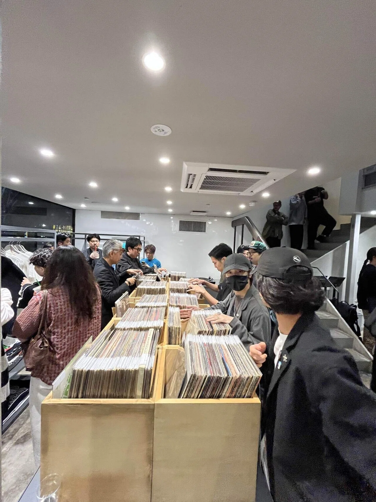 V.A. RECORDS｜Koji