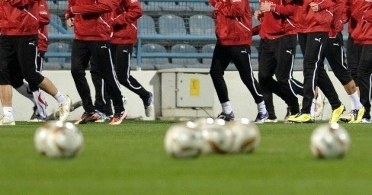 データ分析 フットボールにおける身体的負荷 Total Football Analysis 中村サトル Note データ分析 フットボールにおける身体的負荷 Total Football Analysis 中村サトル Note