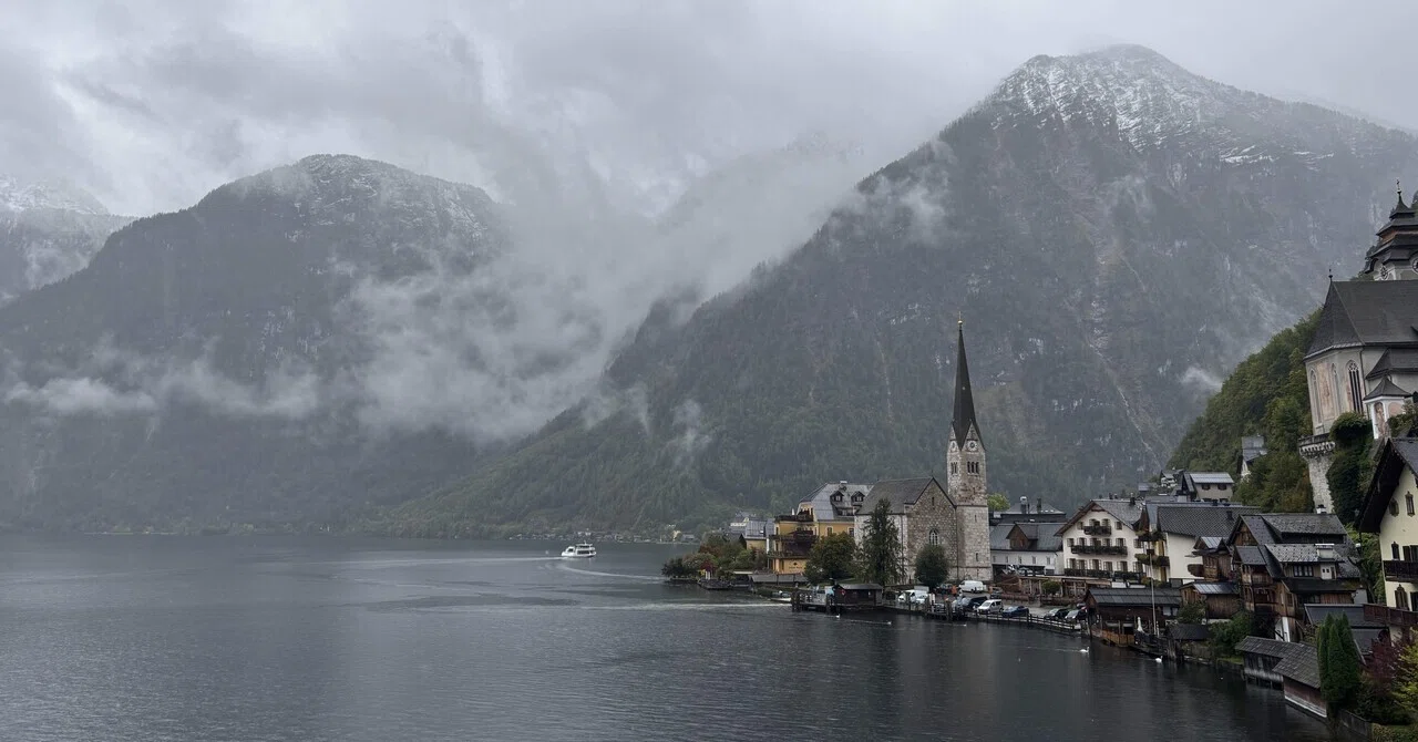 Hallstatt ハルシュタット　引き取りのみ オーストリア旅行記#1】日帰りハルシュタット観光｜ゆりぽん 🌎 海外一人旅
