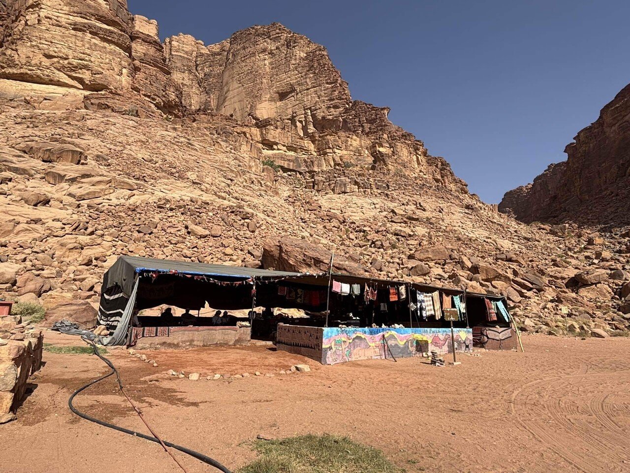 ヨルダン旅行記#4】ワディラム丸1日ジープツアー｜ゆりぽん 🌎 海外一人旅
