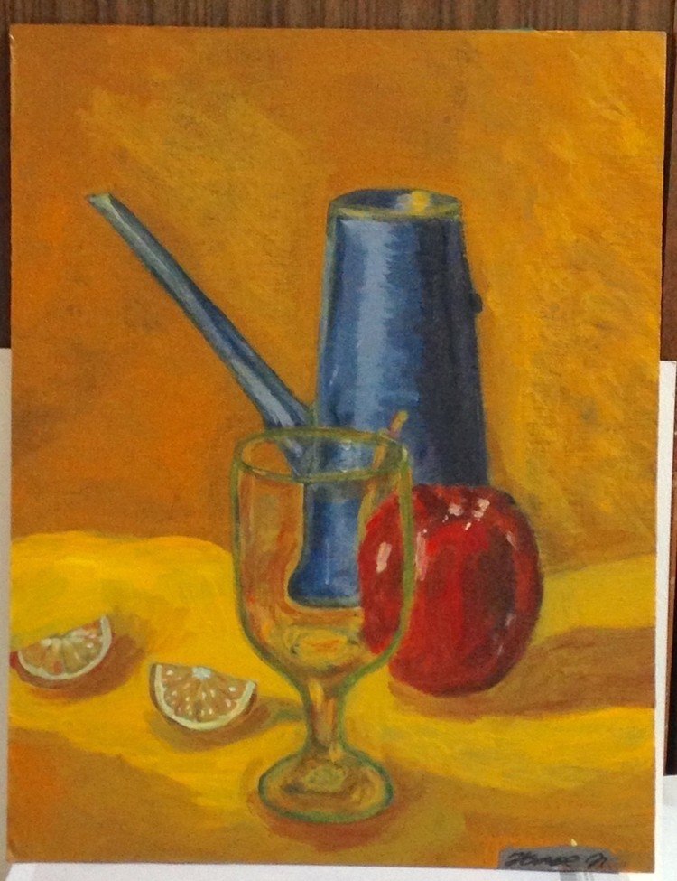 i felt like doing some painting today. i fixed background, some colors in glass cup, apple... 
i still need to fixed yellow that did too much on a jar.
気分が乗ってきたので、絵を描いてみた。
以前に学校の課題で描いた絵。背景とコップの中とリンゴの色を修正…
水差しに黄色つけてしまったのが気になるが、また今度修正する。