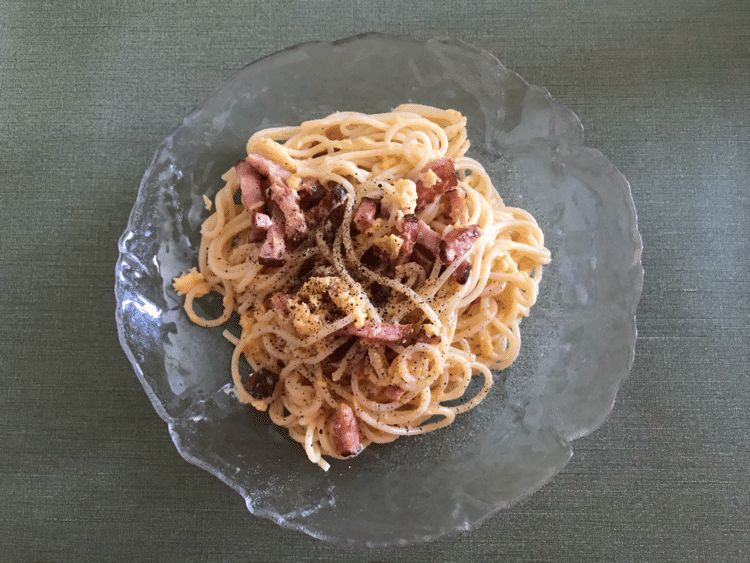 今日は、世界カルボナーラDAY
お昼におうちで、カルボナーラ🍝


#Carbonara 
#CarbonaraDay 
#CarbonaraHomeMade
#stayhome


