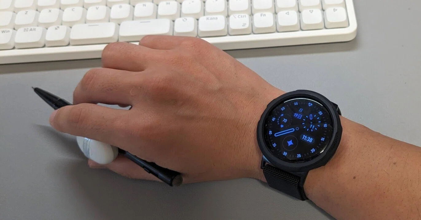 Pixel Watch4 45mm 2週間使用レビュー(Garmin Insticnt3 Dual Power 