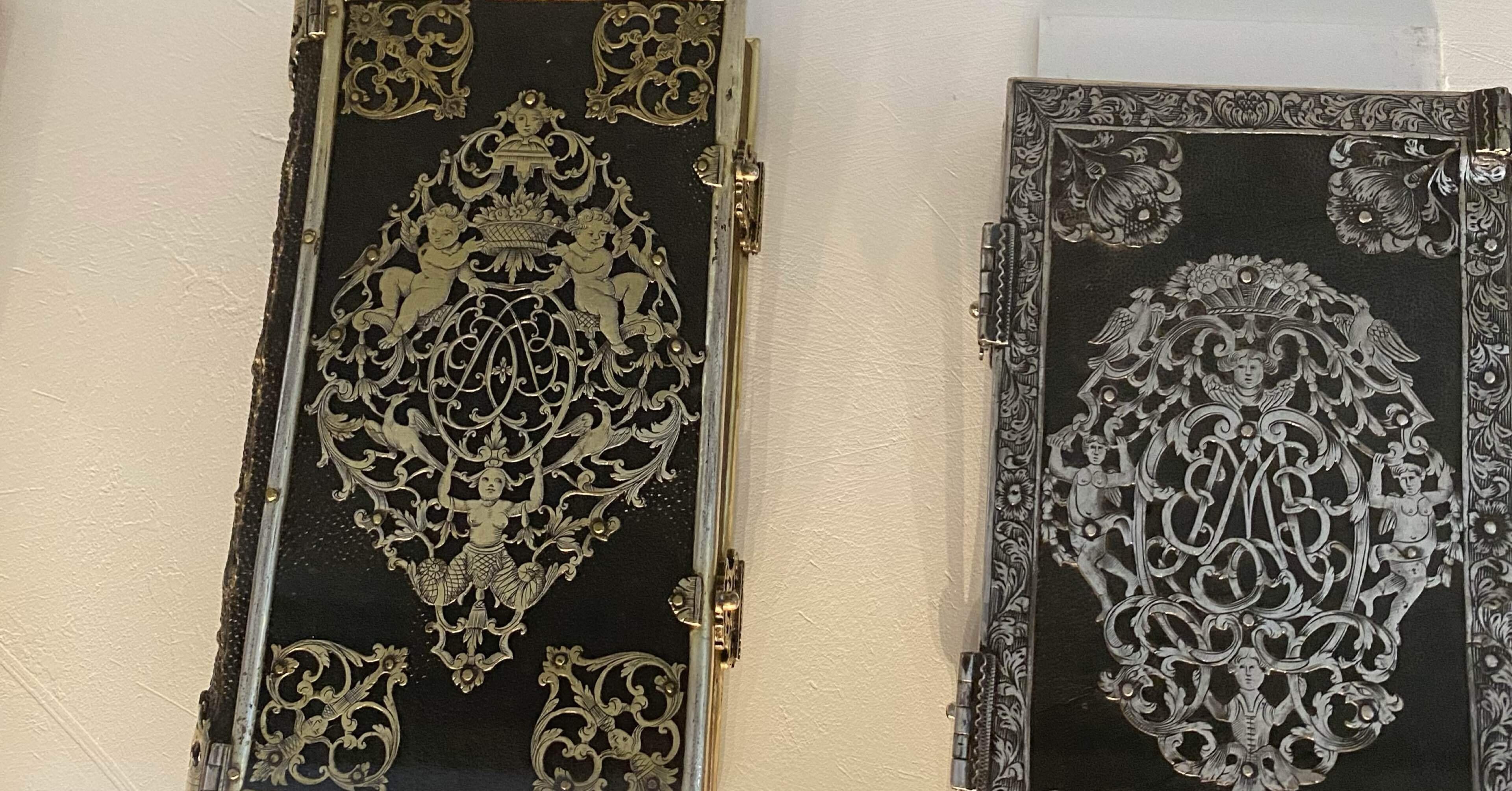 昔の時代の本の装飾 ｜Harmonious days