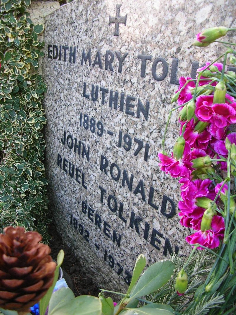 おうち旅行 海外のお墓に行ってきた話 安野ニツカ Note