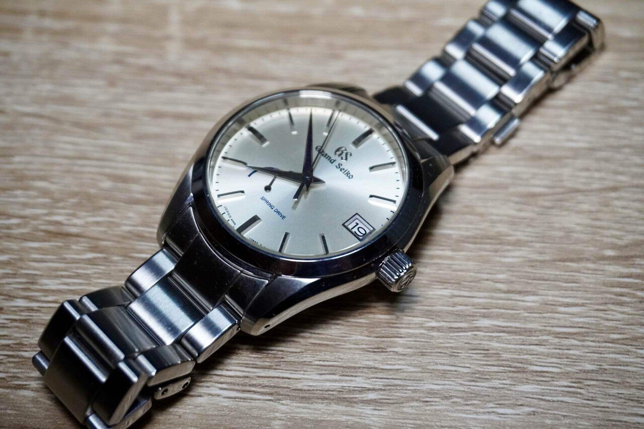 グランドセイコー スプリングドライブ SBGA283実機レビュー｜DesigeN