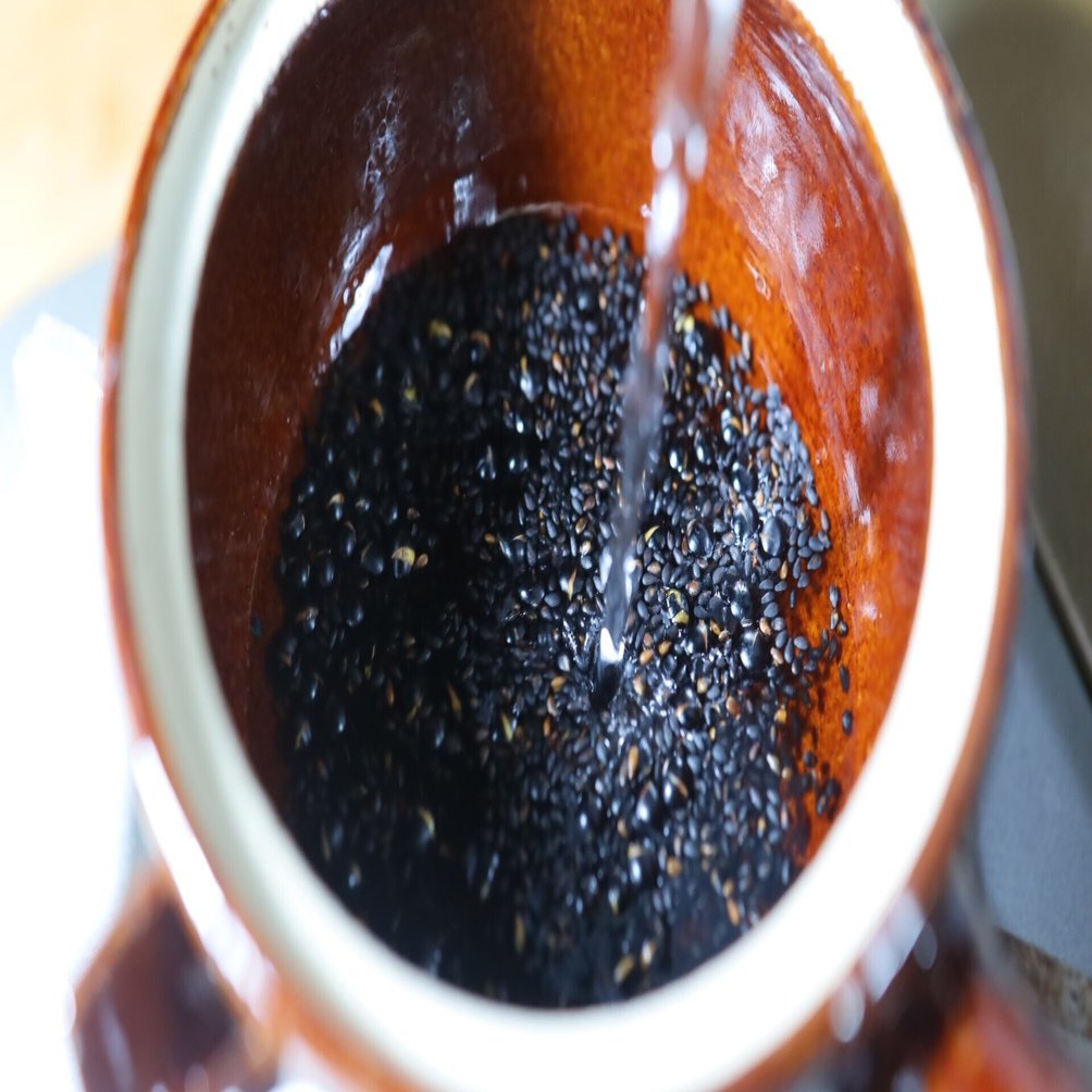 家族がやみつきになった』健康料理レシピ。老化防止の黒豆茶と出がらし